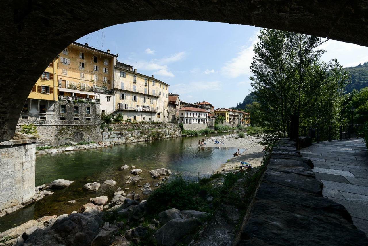 Al Vicolo Del Gallo Varallo Extérieur photo